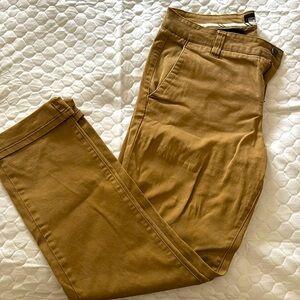 Men’s skinny chino